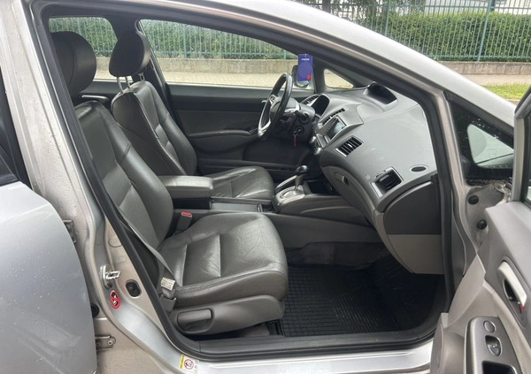 Honda Civic cena 19999 przebieg: 263000, rok produkcji 2009 z Warszawa małe 191